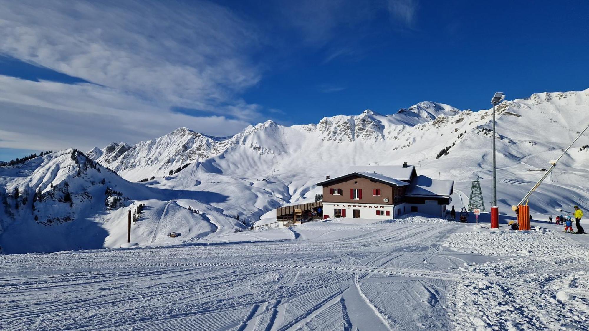 Refuge Du Chaudron Hotel Champery Exterior photo